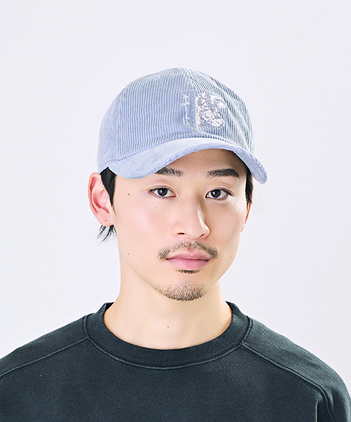 LIGHT BLUE モデル頭囲：58.5cm